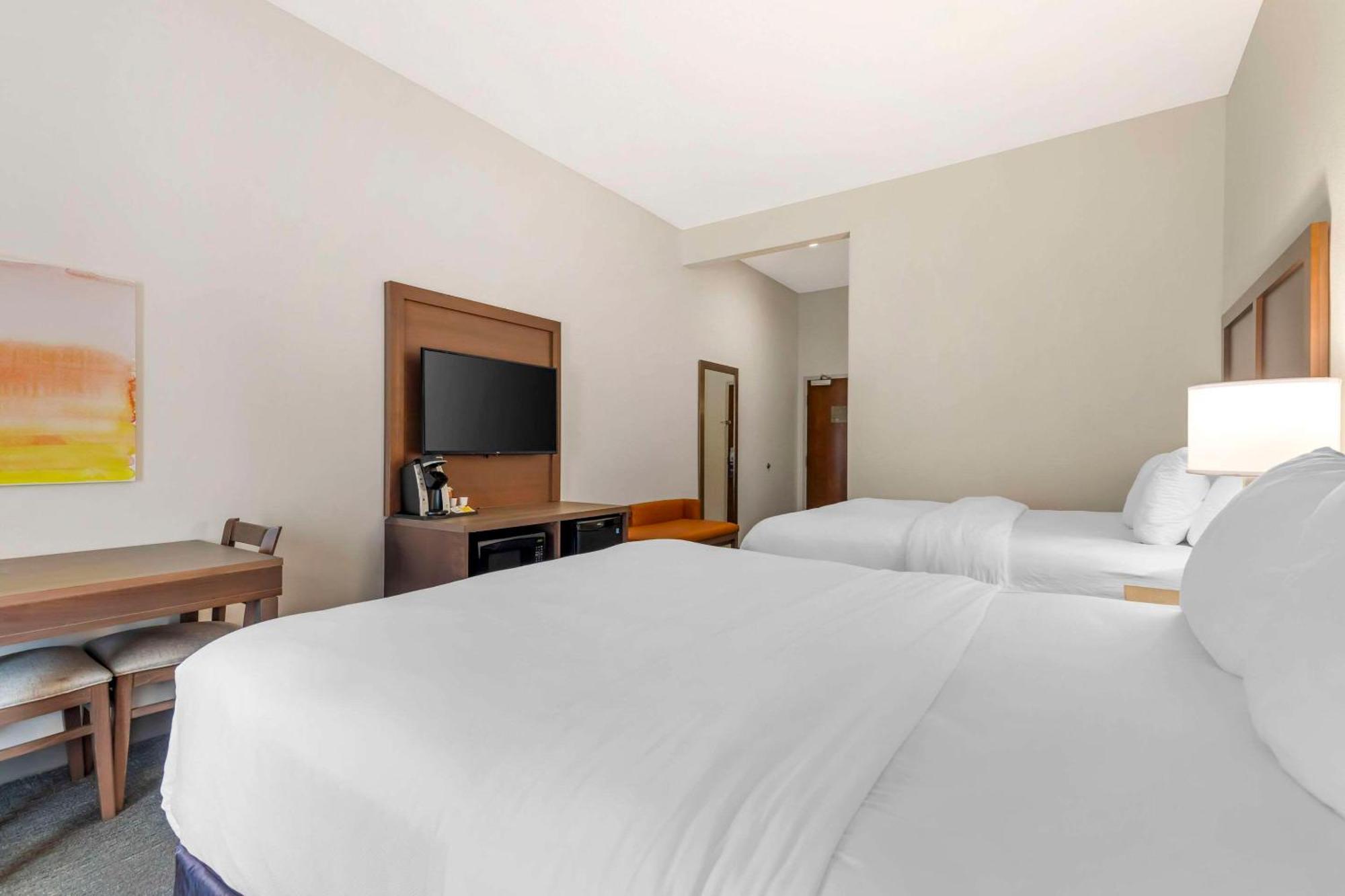 Comfort Inn & Suites Chestertown Buitenkant foto